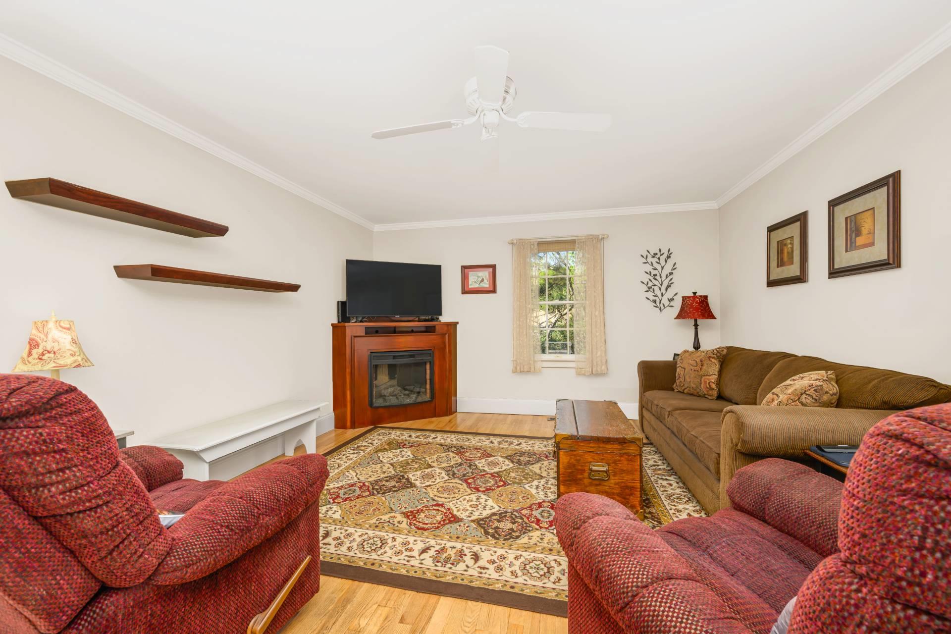 79 Clay Pit Road, Sag Harbor, NY 11963