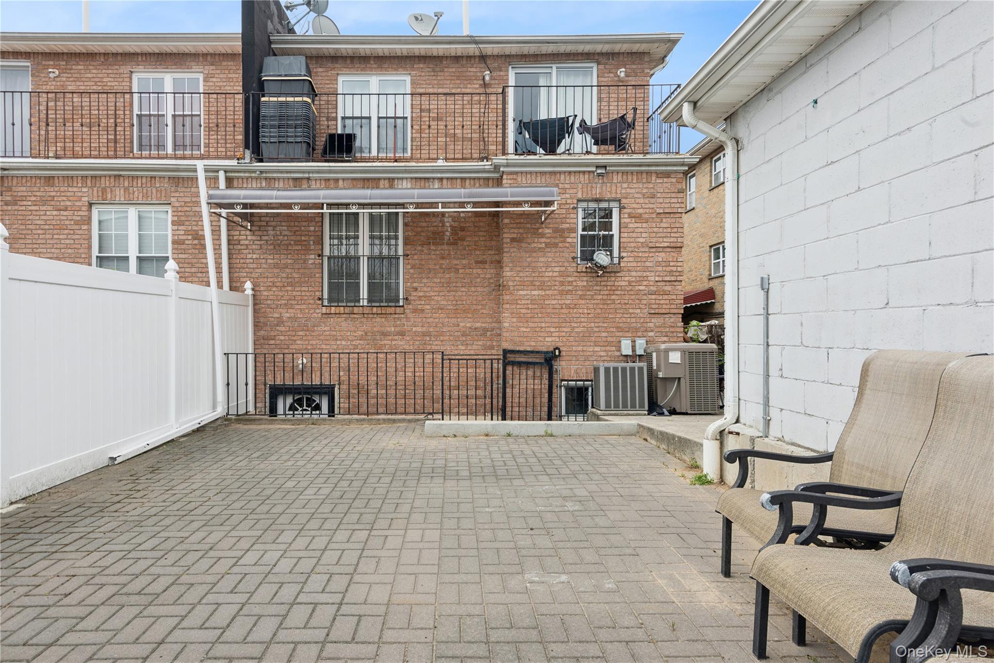 61-31 136th Street, Flushing, NY 11367