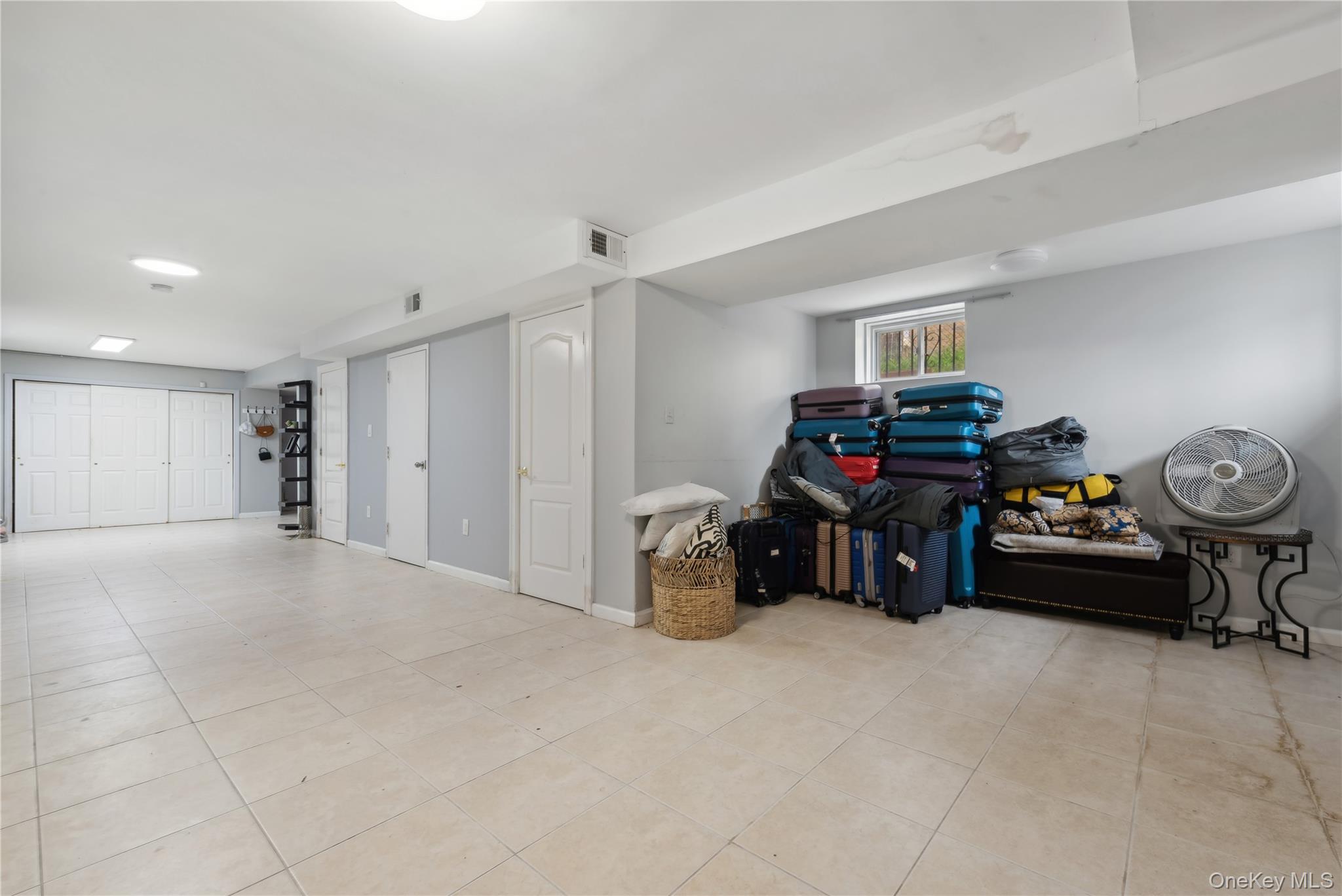 61-31 136th Street, Flushing, NY 11367