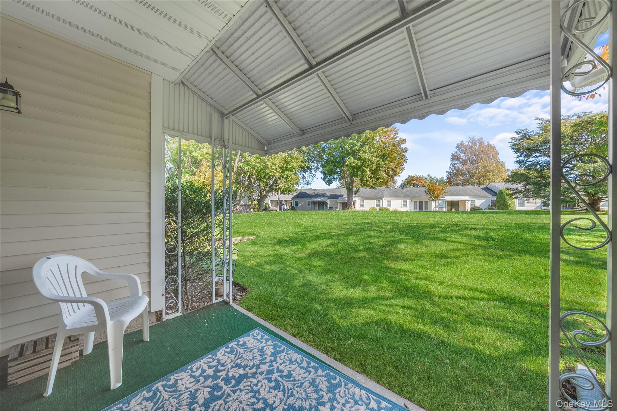 75 Harbor N, Amityville, NY 11701