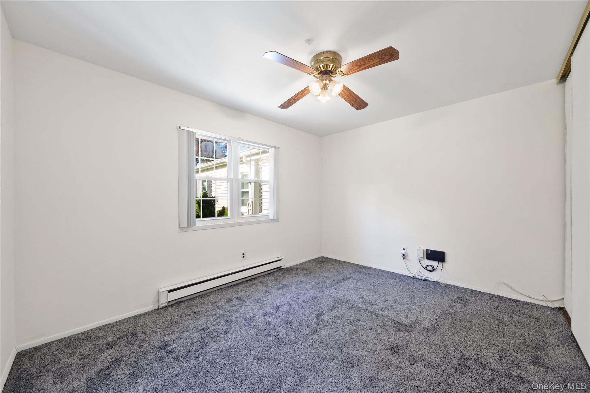 75 Harbor N, Amityville, NY 11701