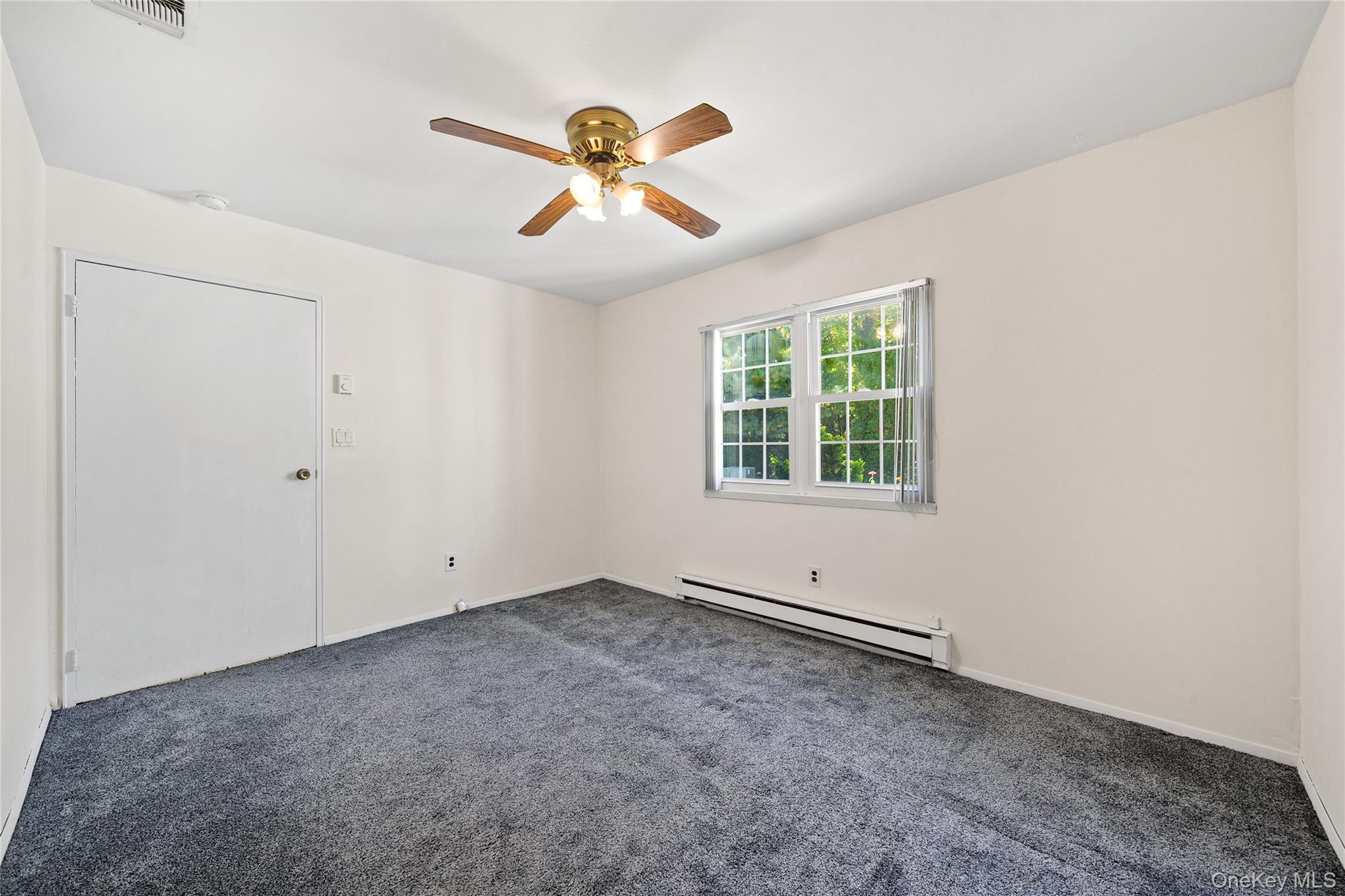 75 Harbor N, Amityville, NY 11701