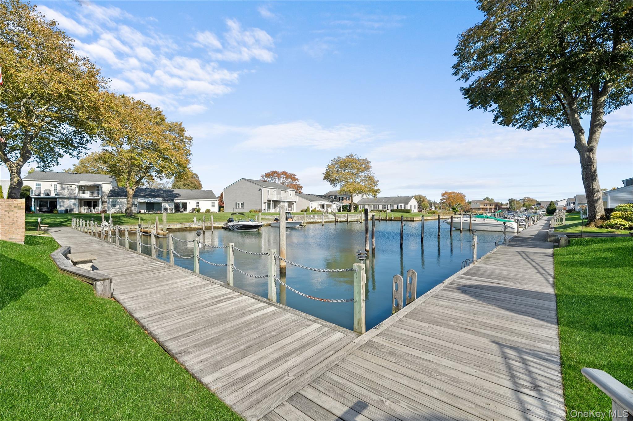 75 Harbor N, Amityville, NY 11701