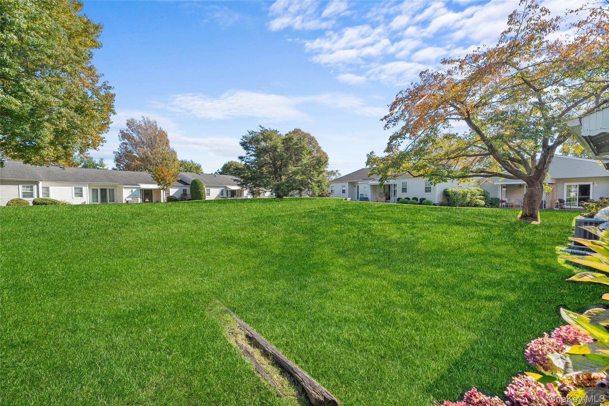 75 Harbor N, Amityville, NY 11701