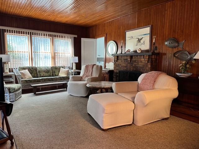 850 Evergreen Walk, Ocean Beach, NY 11770