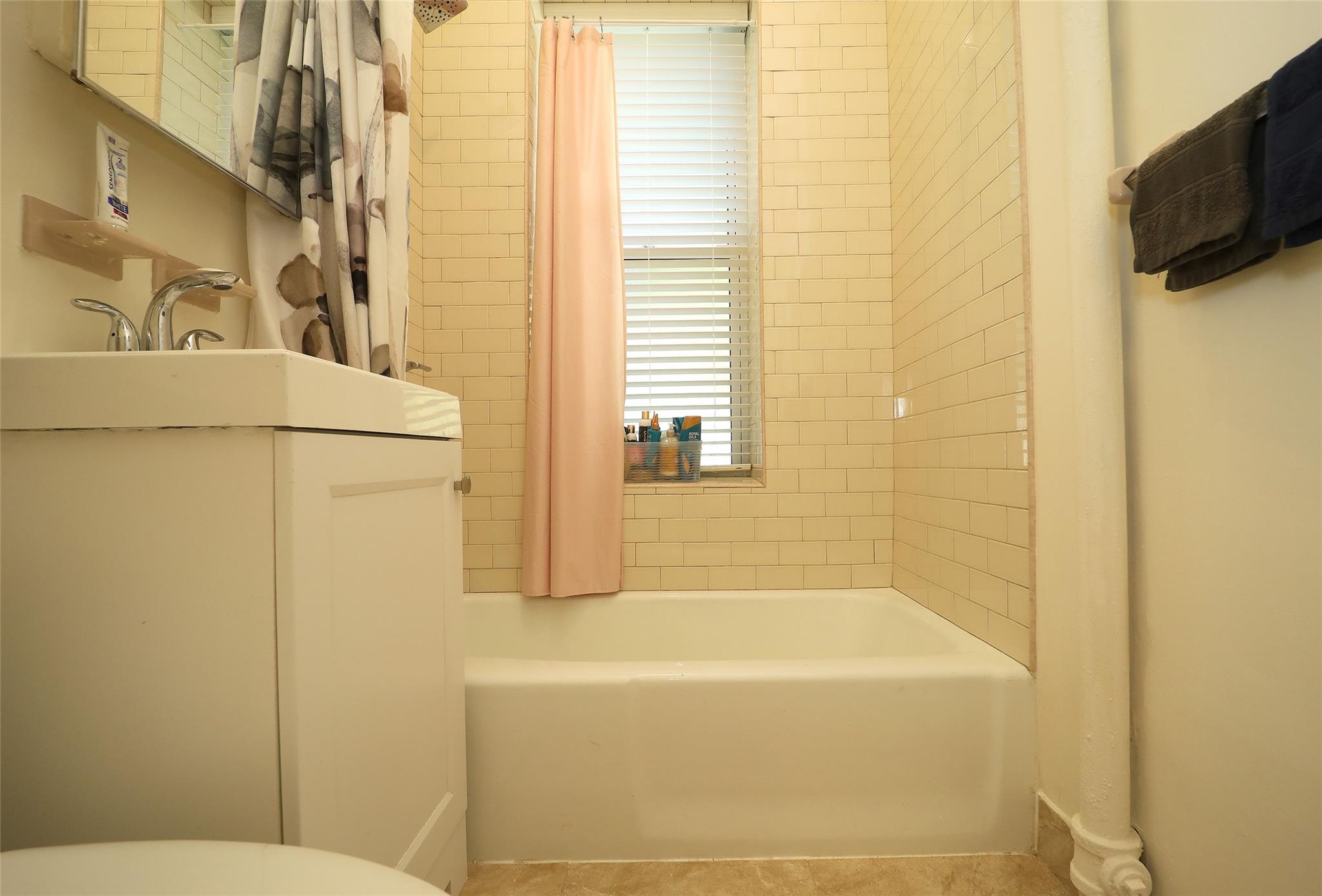 83-55 Lefferts Boulevard # 1E, Kew Gardens, NY 11415