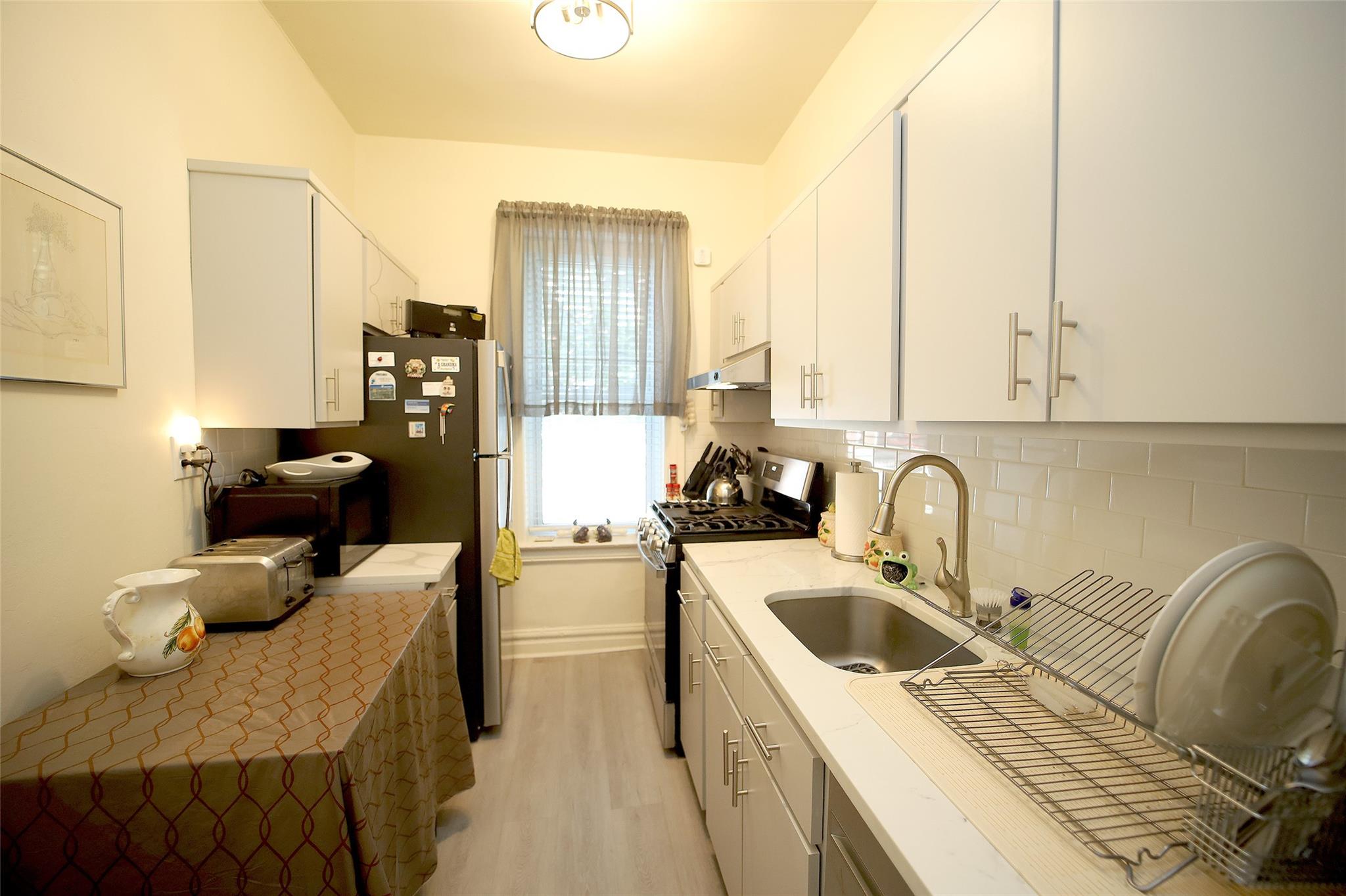 83-55 Lefferts Boulevard # 1E, Kew Gardens, NY 11415