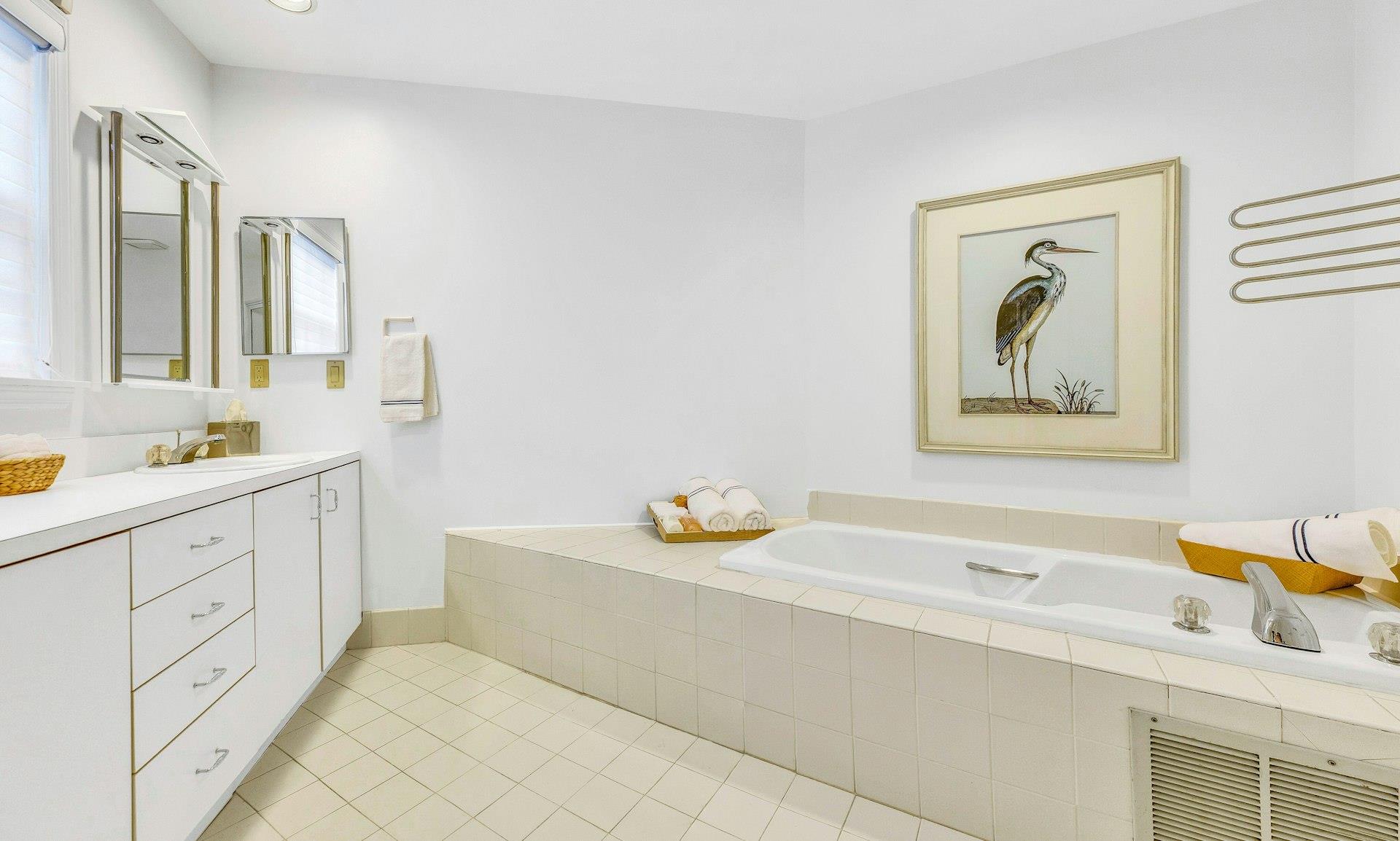 500 Meadow Court # 28, Southold, NY 11971