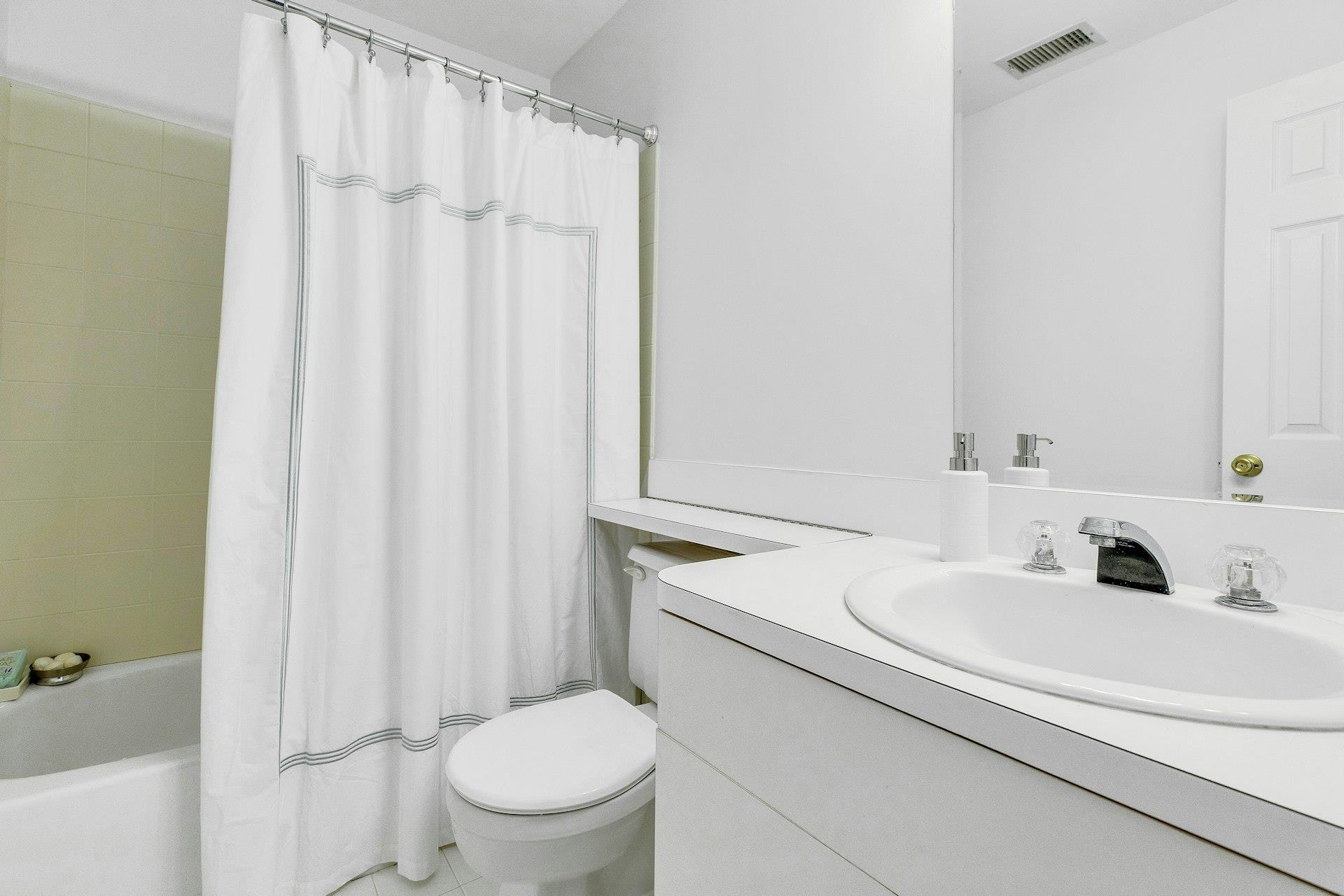 500 Meadow Court # 28, Southold, NY 11971