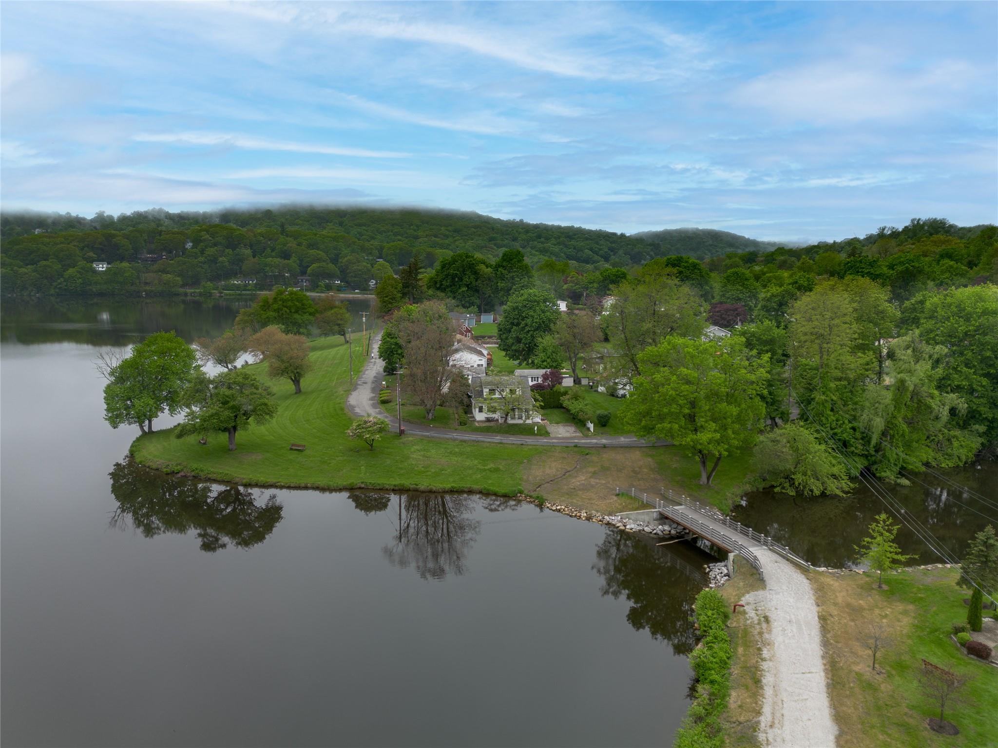 47 Champlain Drive, Carmel, NY 10512