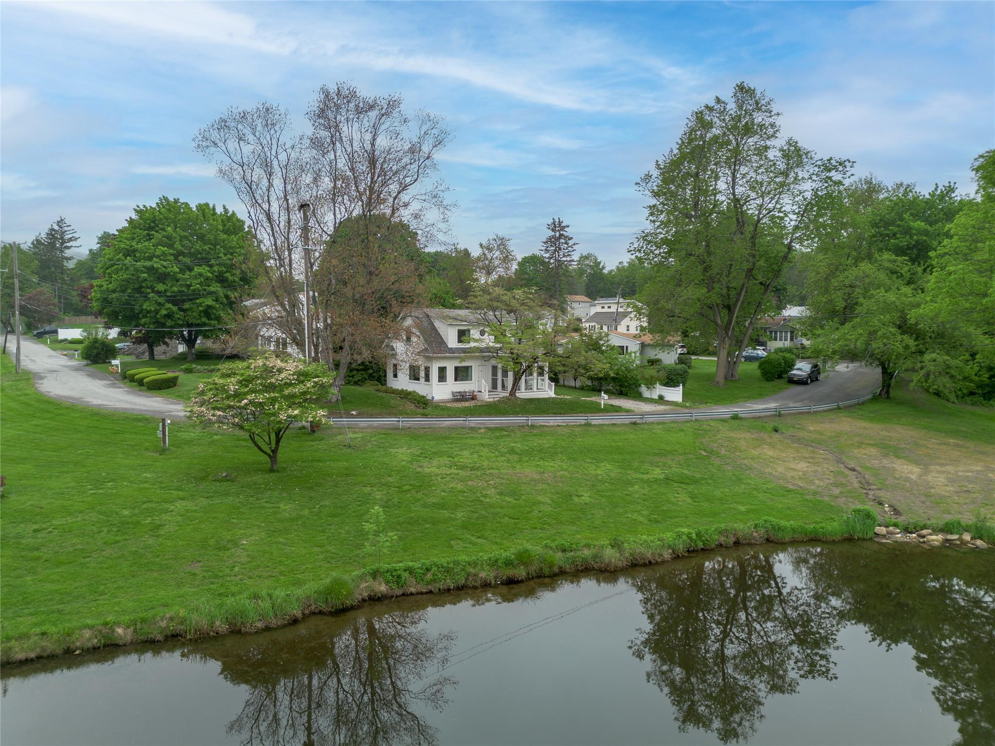 47 Champlain Drive, Carmel, NY 10512