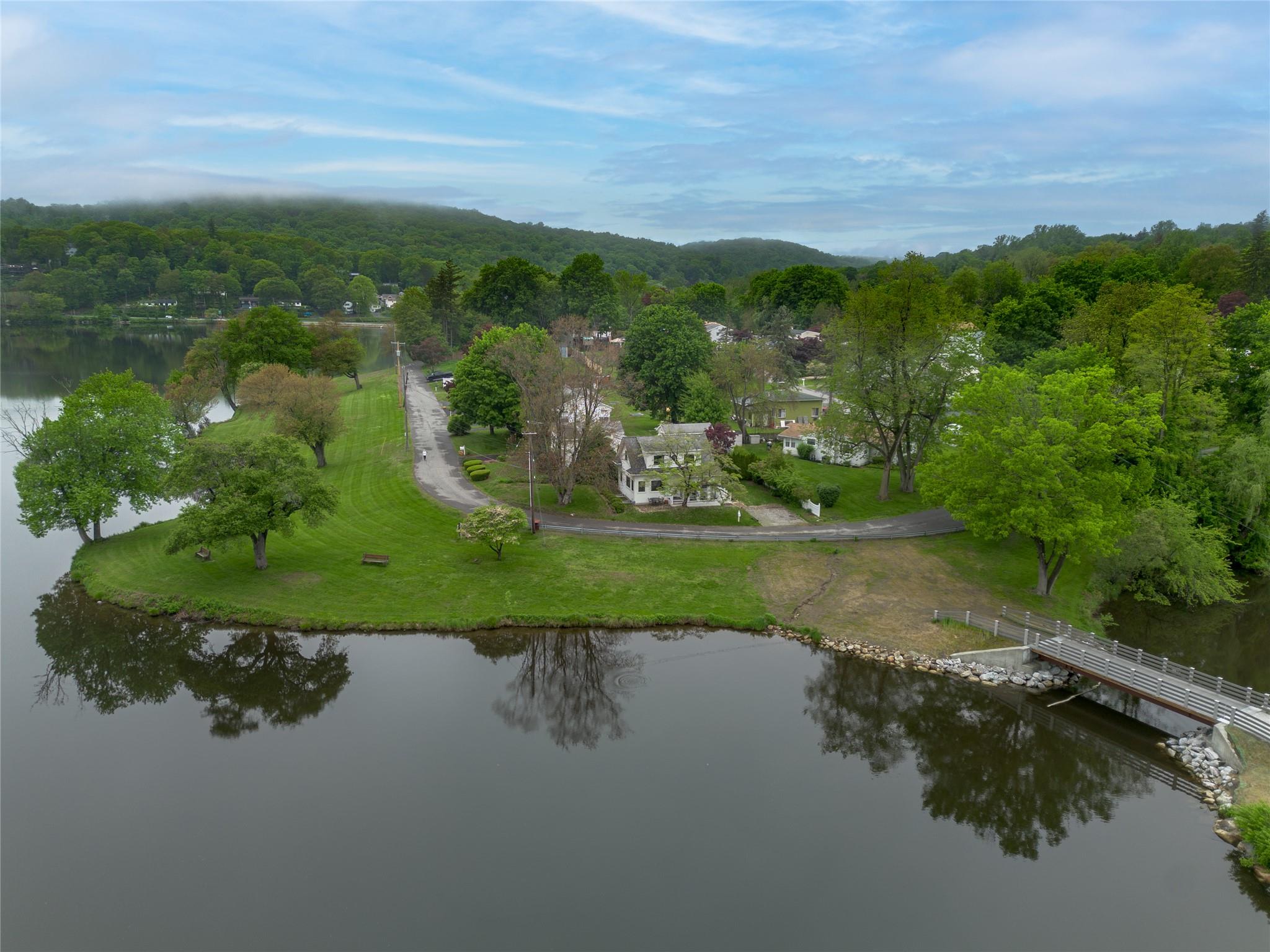 47 Champlain Drive, Carmel, NY 10512