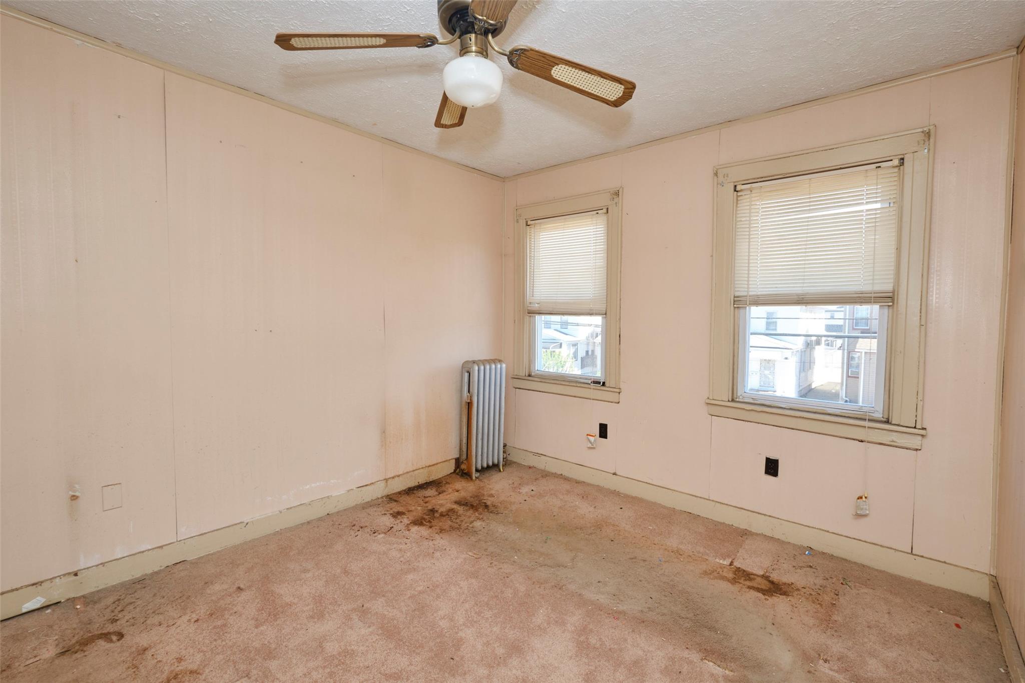 90-62 204th Street, Hollis, NY 11423