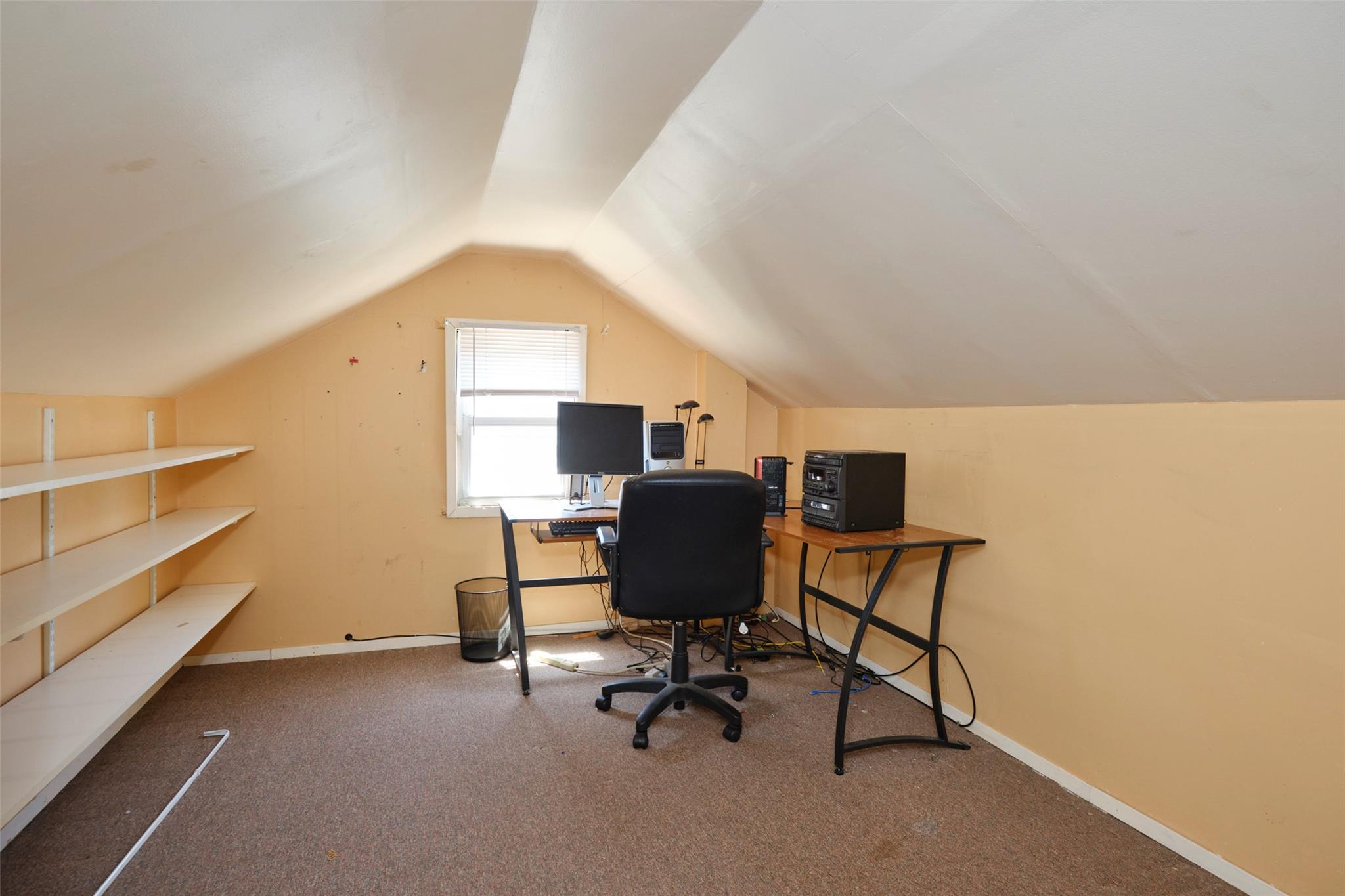 90-62 204th Street, Hollis, NY 11423