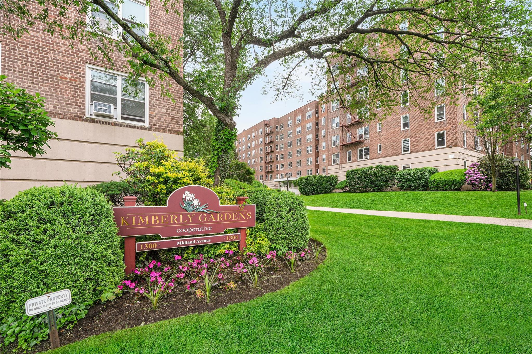 1304 Midland Avenue # B26, Yonkers, NY 10704