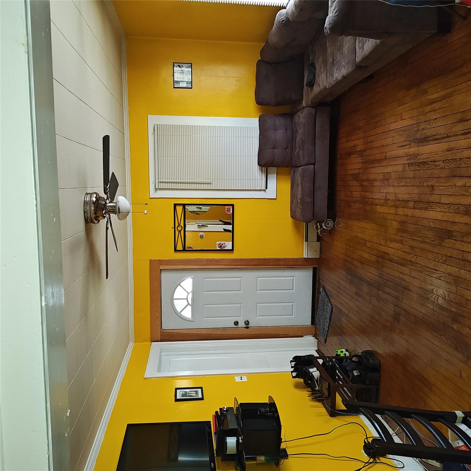 27 Coolidge Avenue, Amityville, NY 11701