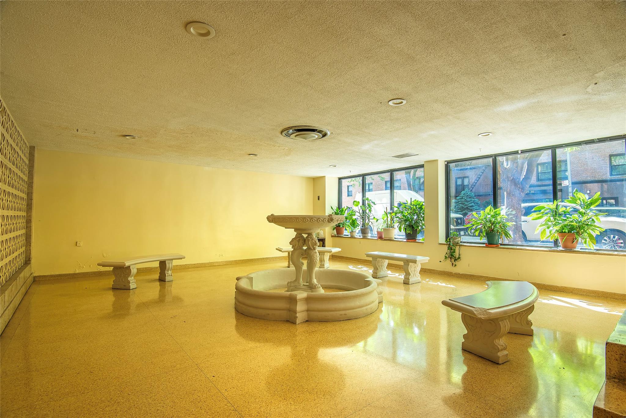 99-35 59 Avenue # 4K, Corona, NY 11368