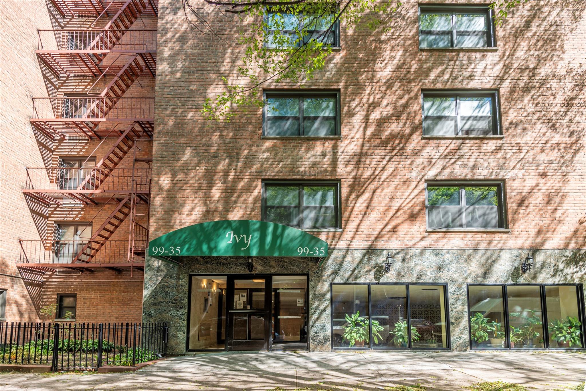 99-35 59 Avenue # 4K, Corona, NY 11368