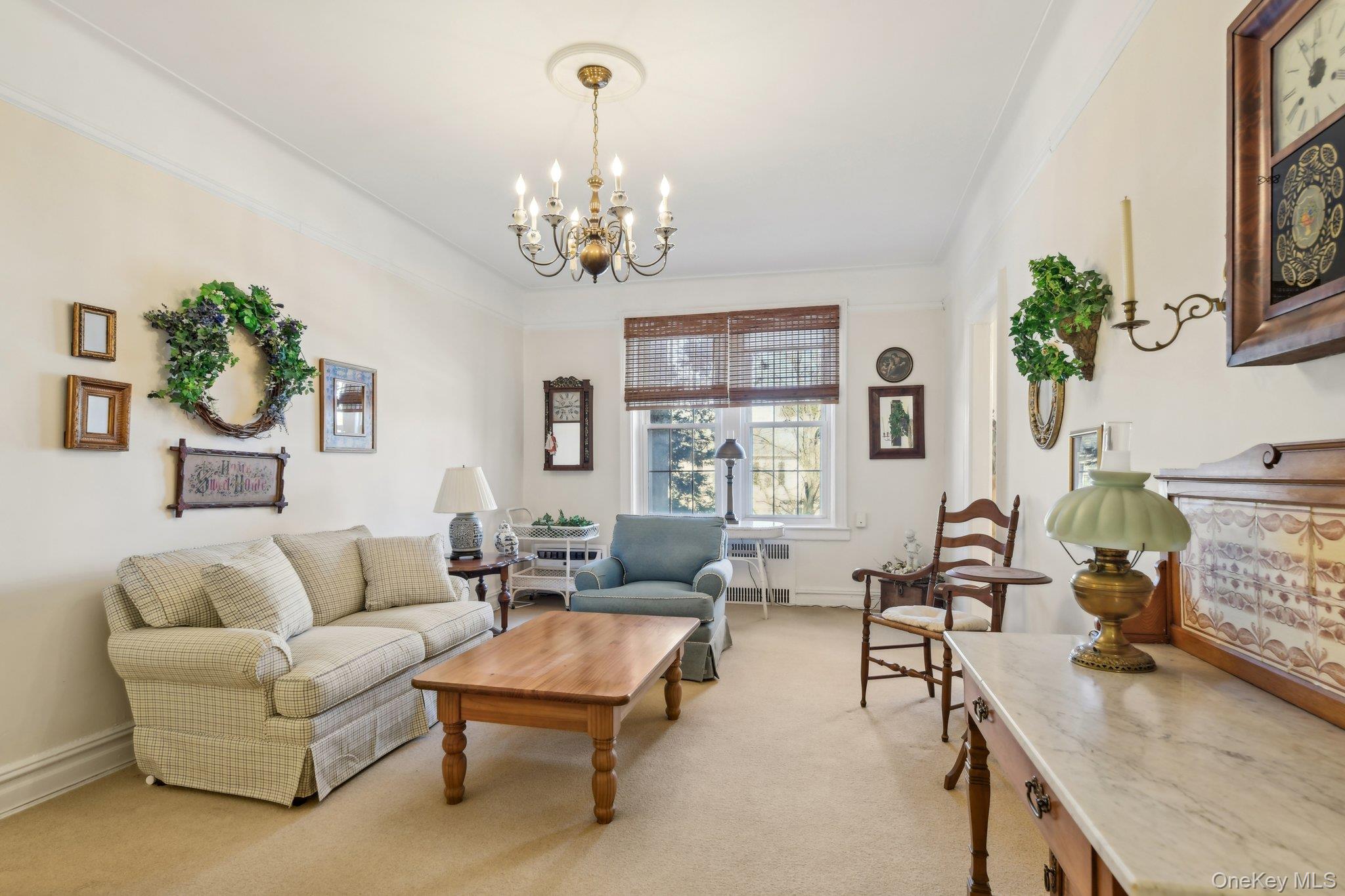 12 Hamilton # B5, Garden City, NY 11530