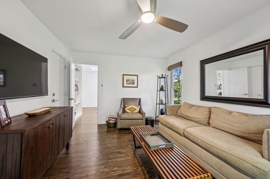 8 S Harbor Drive, Sag Harbor, NY 11963