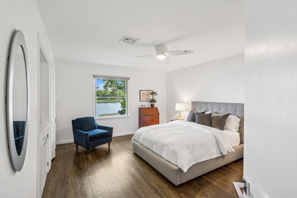 8 S Harbor Drive, Sag Harbor, NY 11963