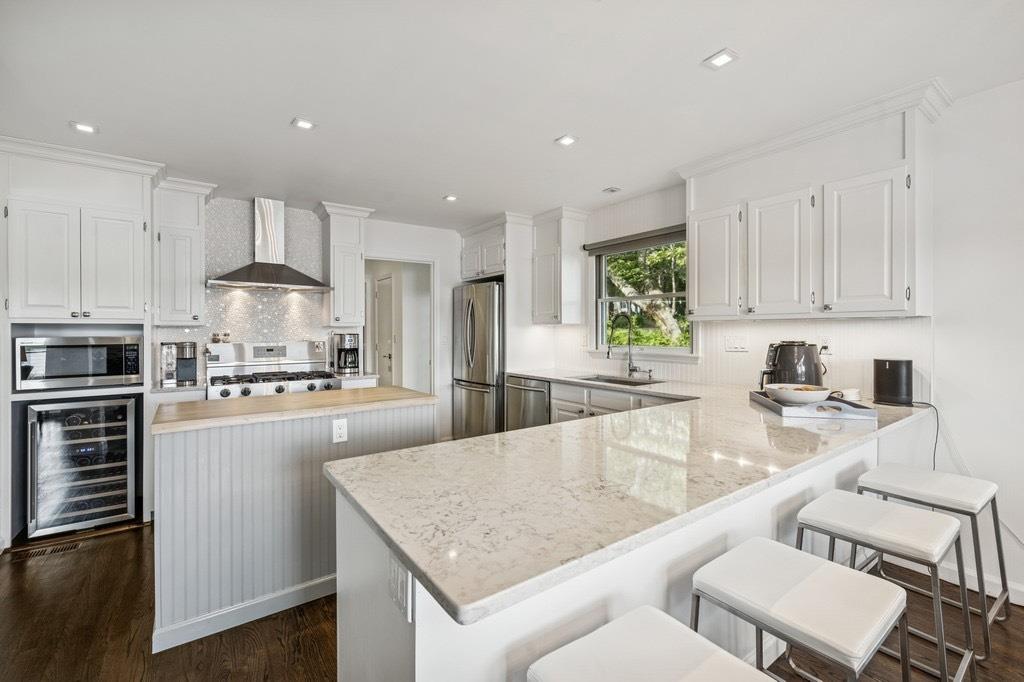 8 S Harbor Drive, Sag Harbor, NY 11963