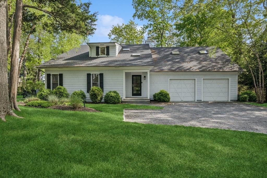 8 S Harbor Drive, Sag Harbor, NY 11963