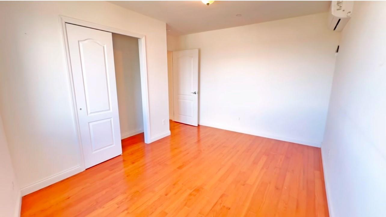 70-26 Queens Boulevard # 10B, Woodside, NY 11377