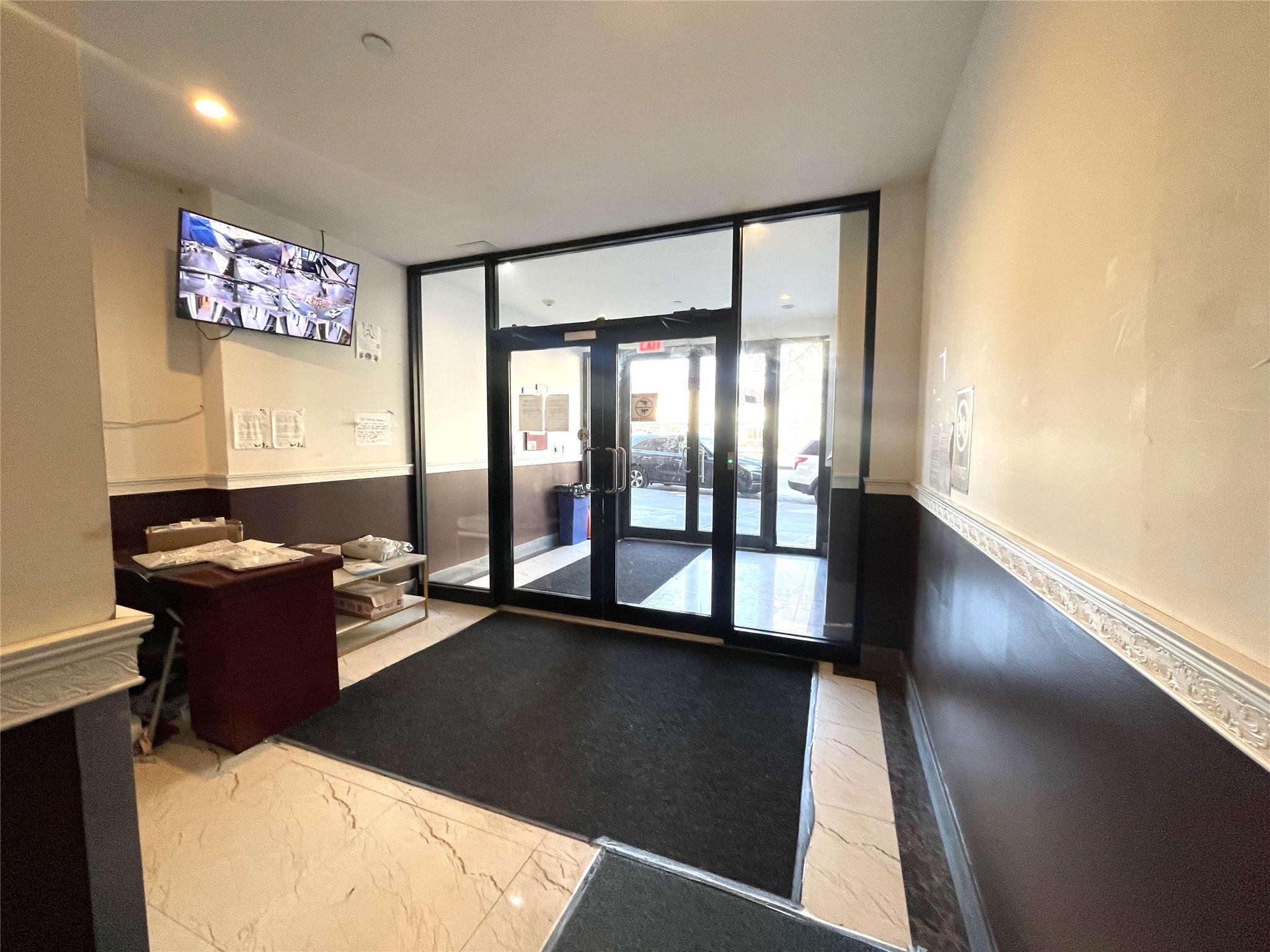 70-26 Queens Boulevard # 10B, Woodside, NY 11377