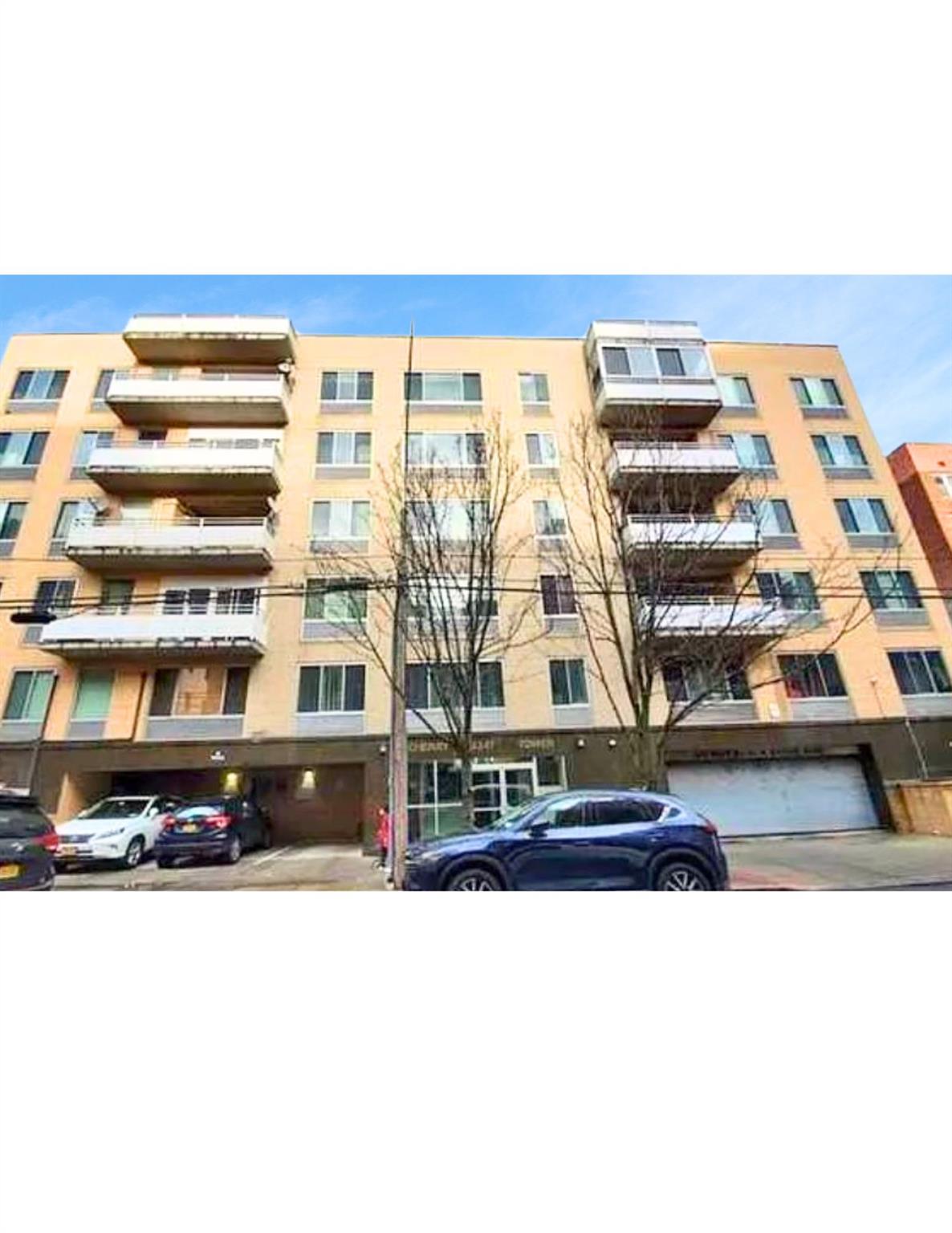 4317 Union Street # 2E, Flushing, NY 11355