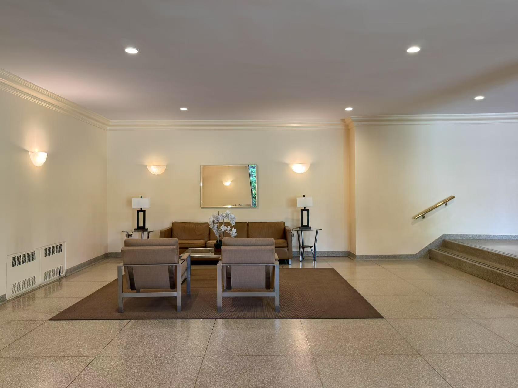 100-25 Queens Boulevard # 4D, Forest Hills, NY 11375