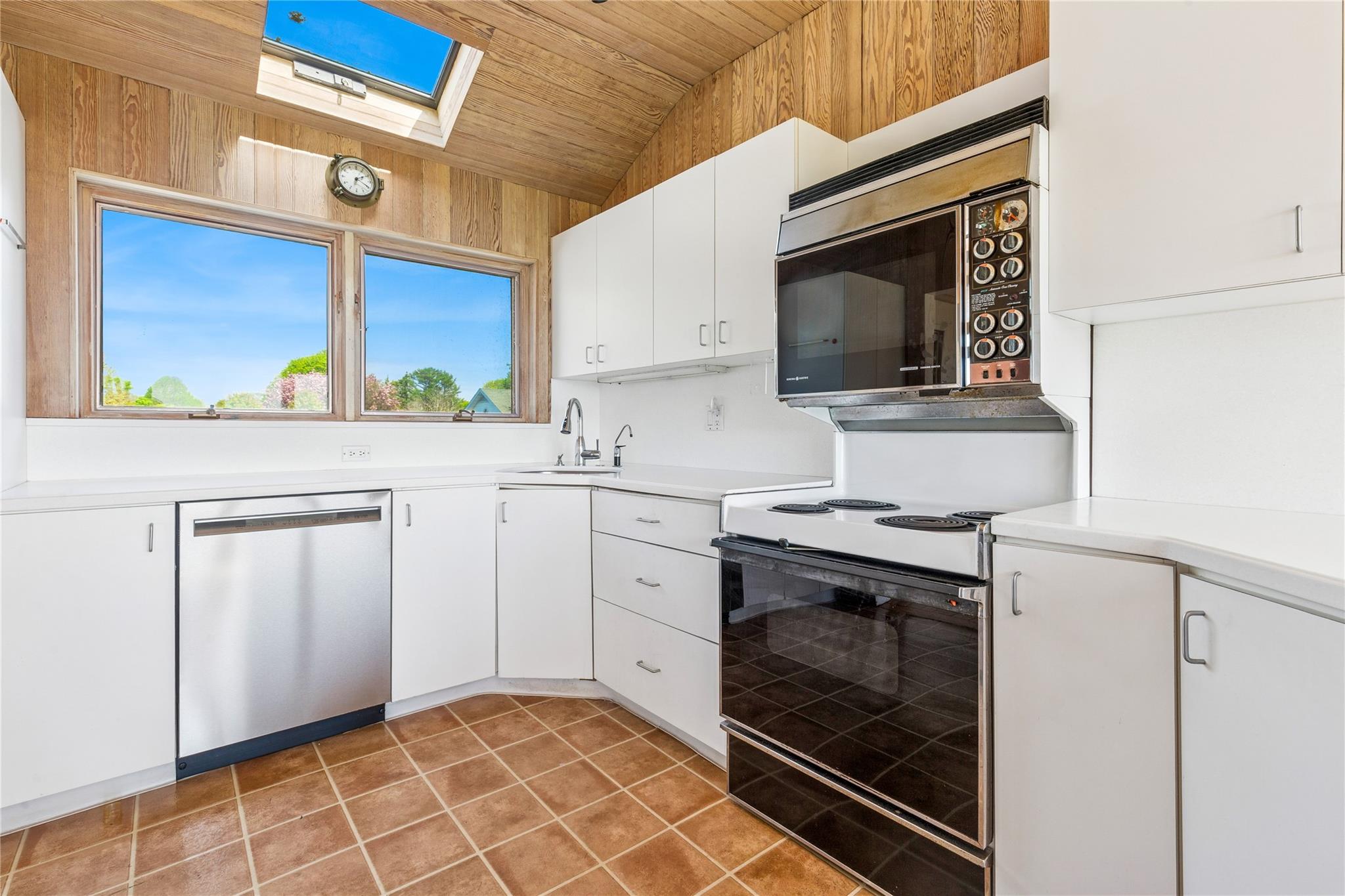 46 Tuthill Point Road, East Moriches, NY 11940