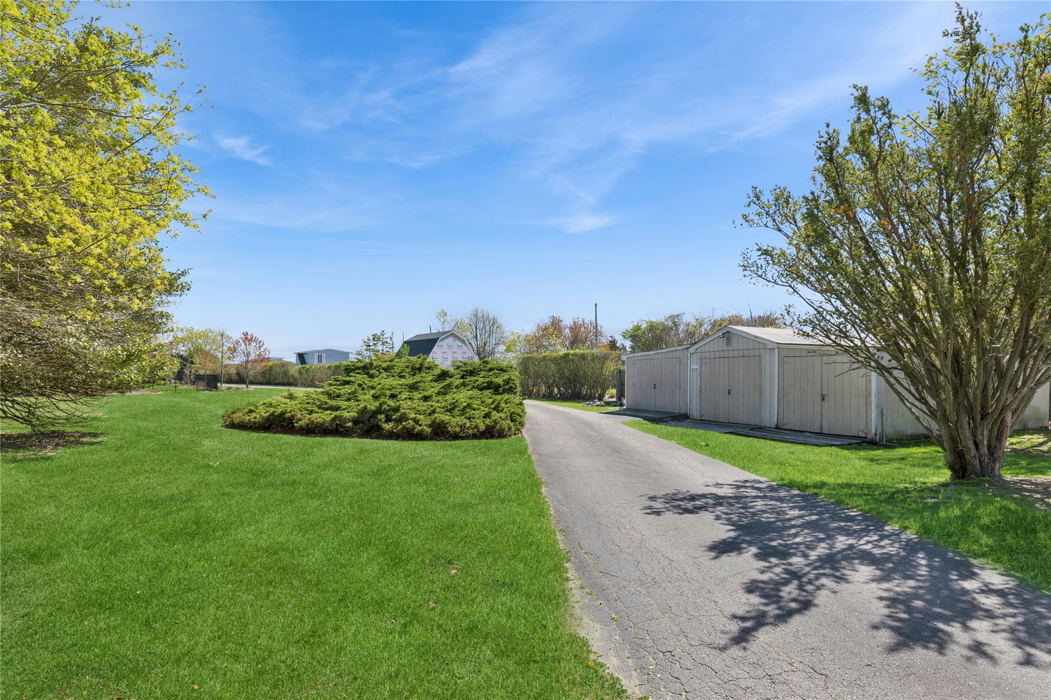 46 Tuthill Point Road, East Moriches, NY 11940