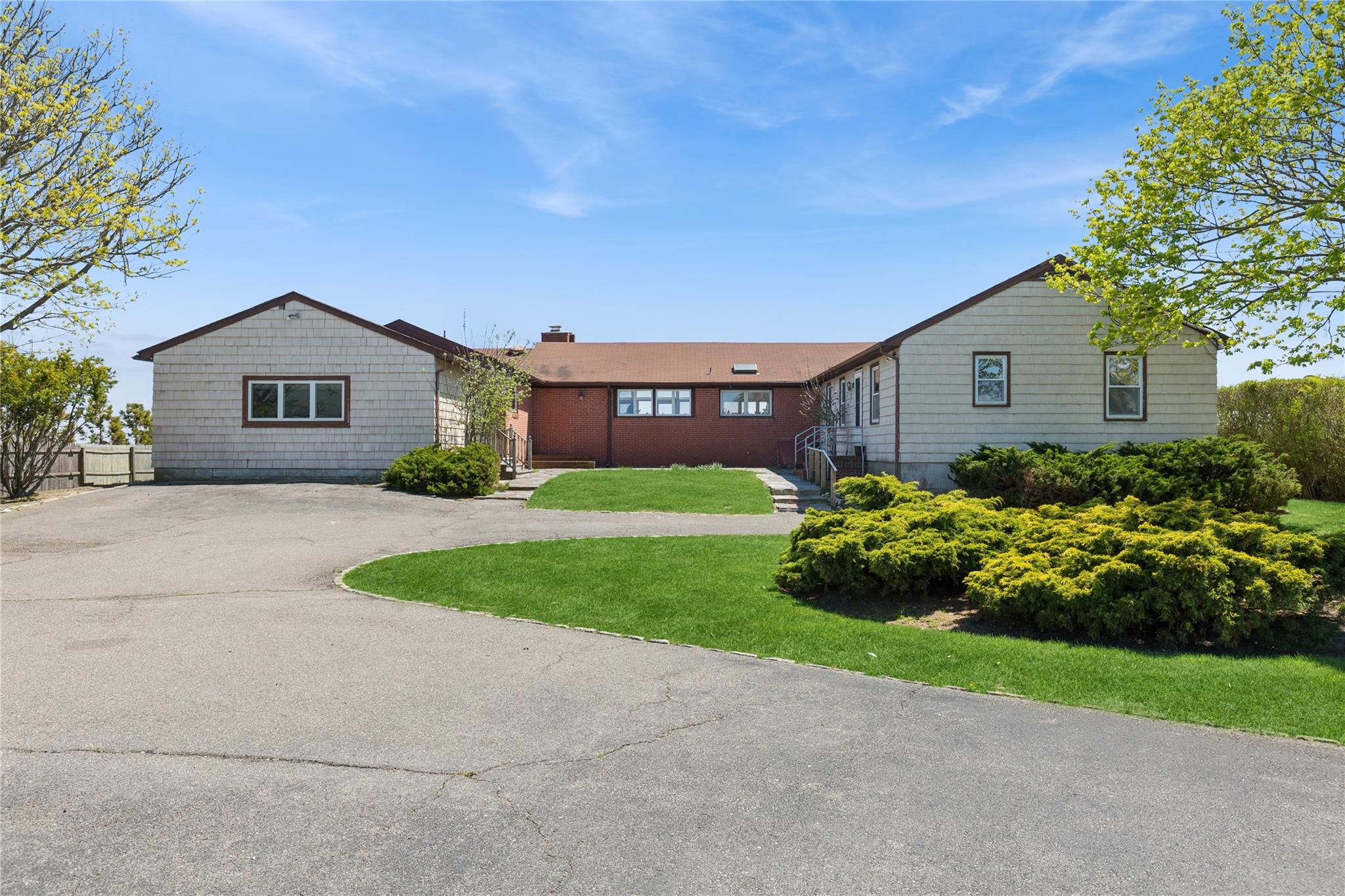 46 Tuthill Point Road, East Moriches, NY 11940