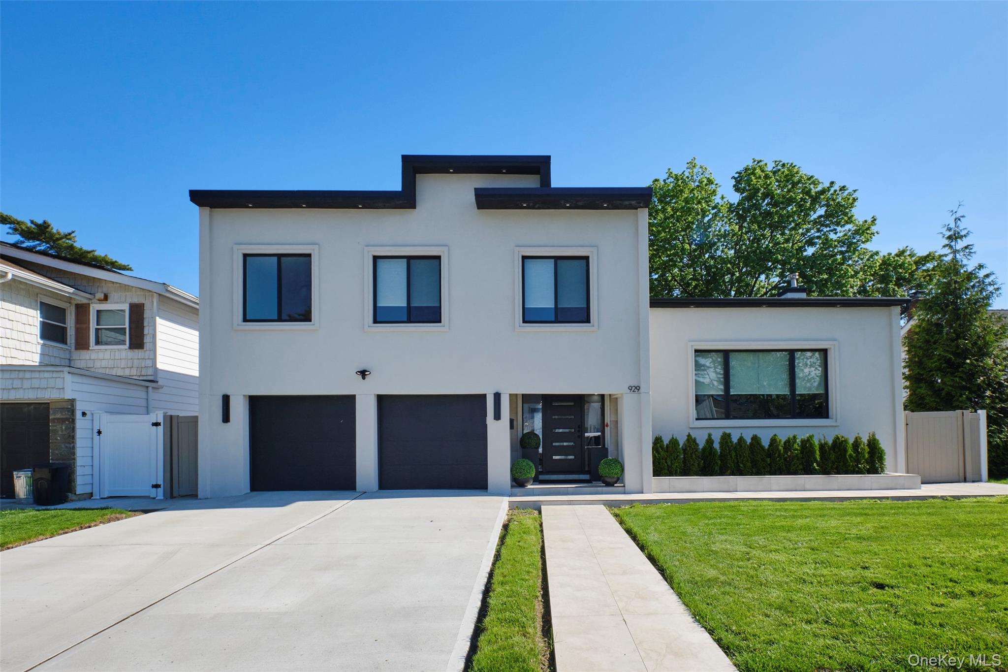 929 Jewel Drive, North Woodmere, NY 11581