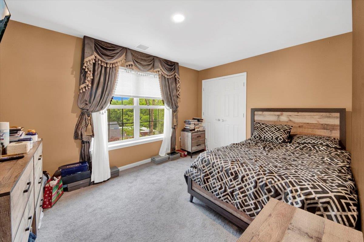 26 Kyleigh Way, Middletown, NY 10940