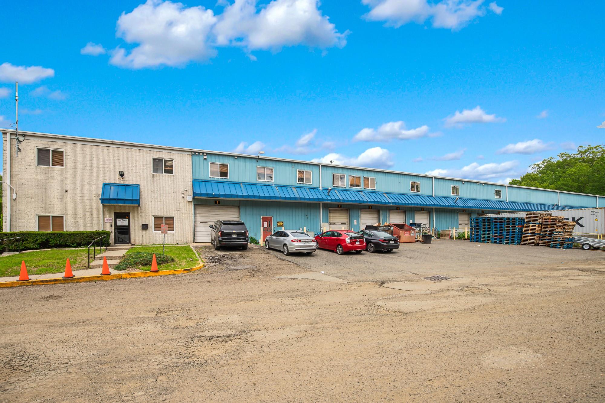 230 Route 17, Hillburn, NY 10931