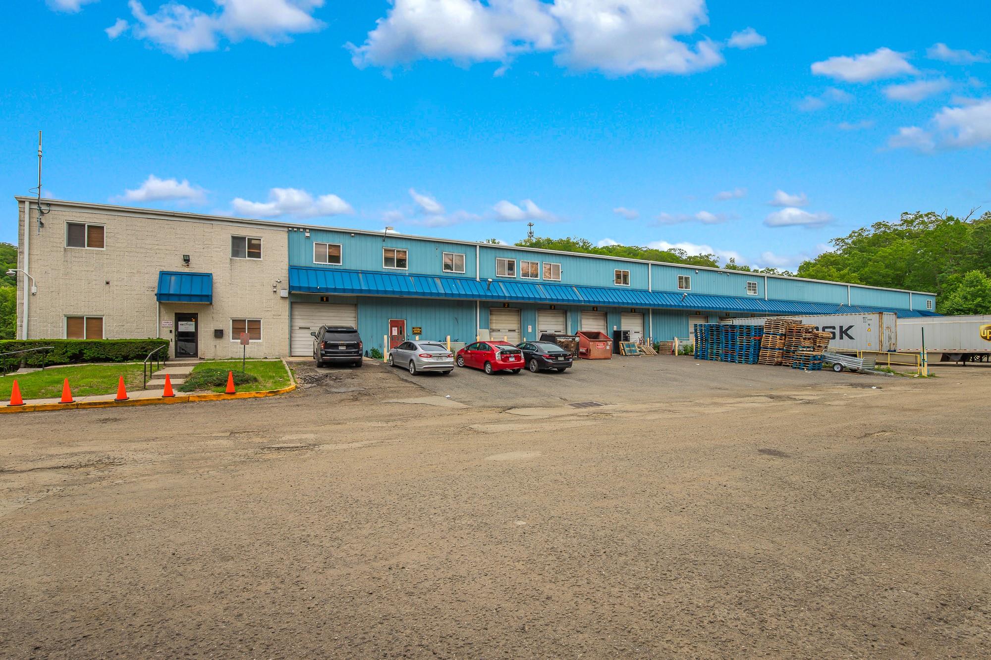 230 Route 17, Hillburn, NY 10931