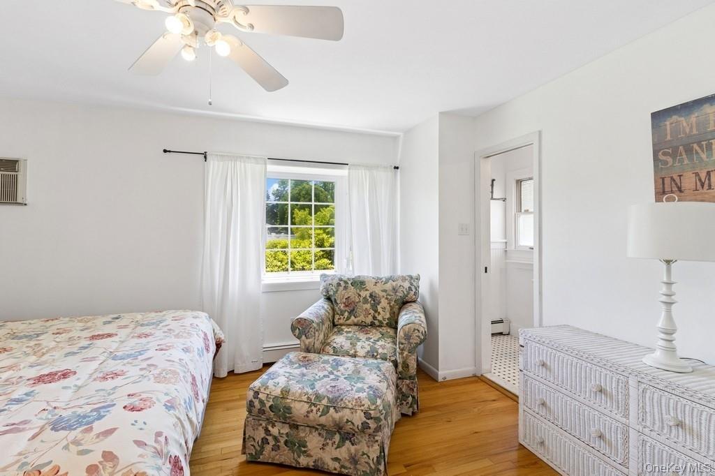 59 Wiltshire Street, Southampton, NY 11968