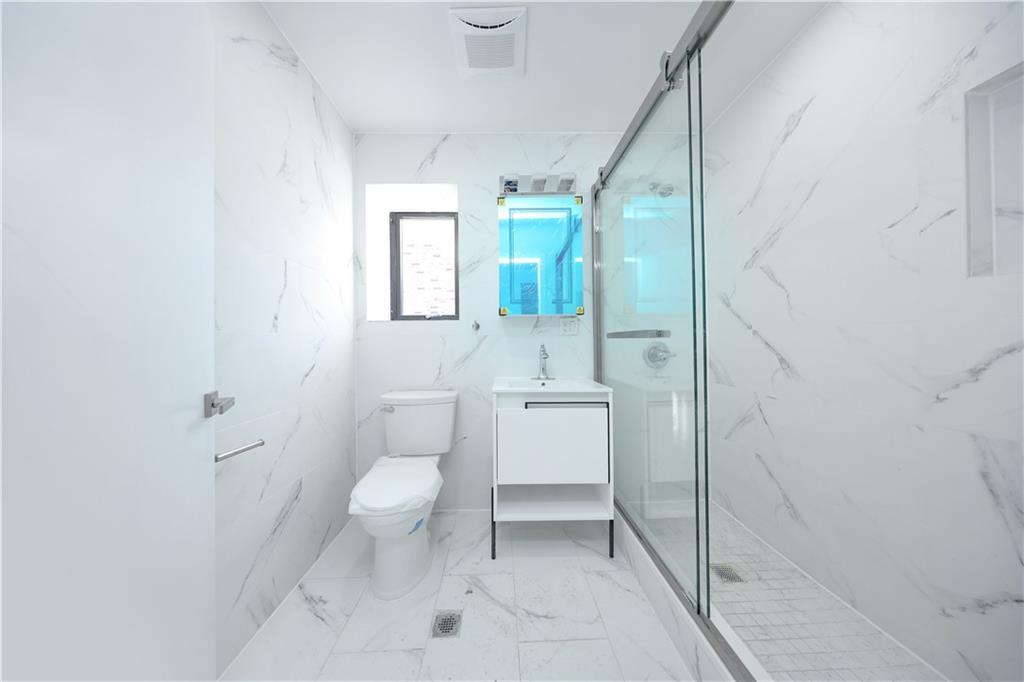 16502 Sanford Avenue, Flushing, NY 11358