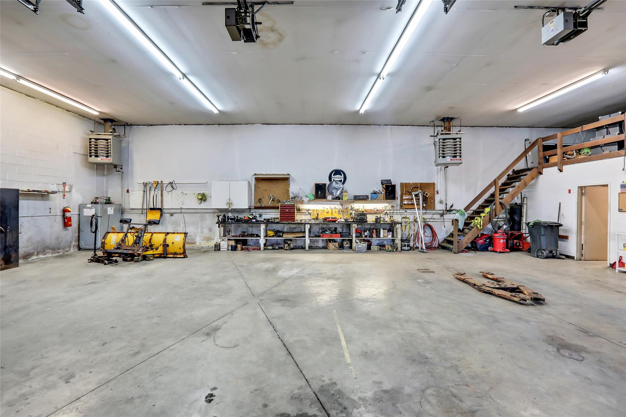 16 Sloop Hill Road, New Windsor, NY 12553