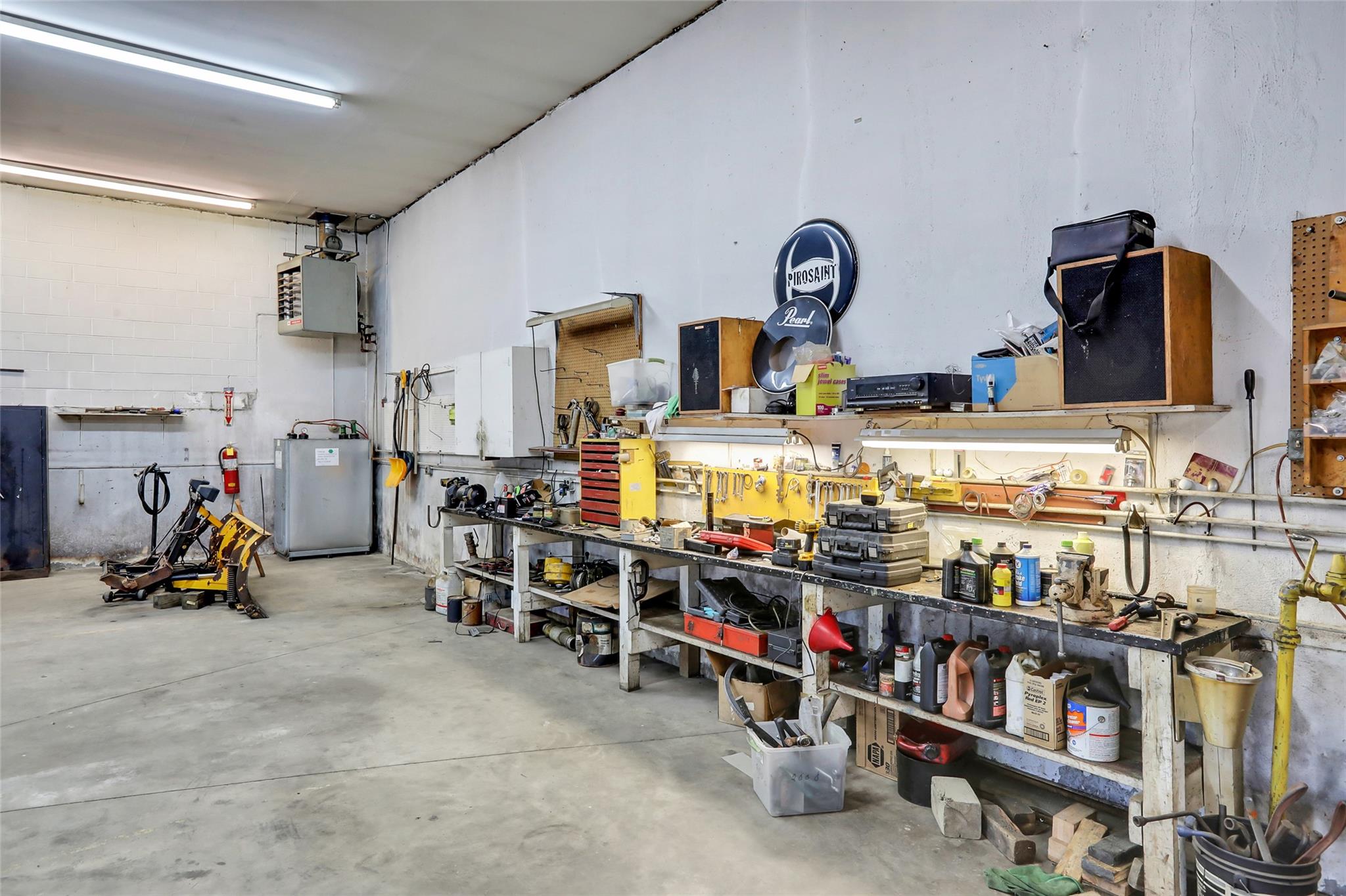 16 Sloop Hill Road, New Windsor, NY 12553