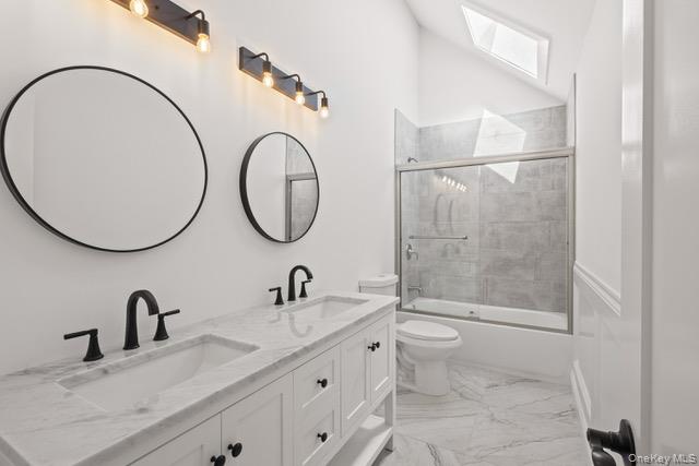 1 Miller Farms Court, Miller Place, NY 11764