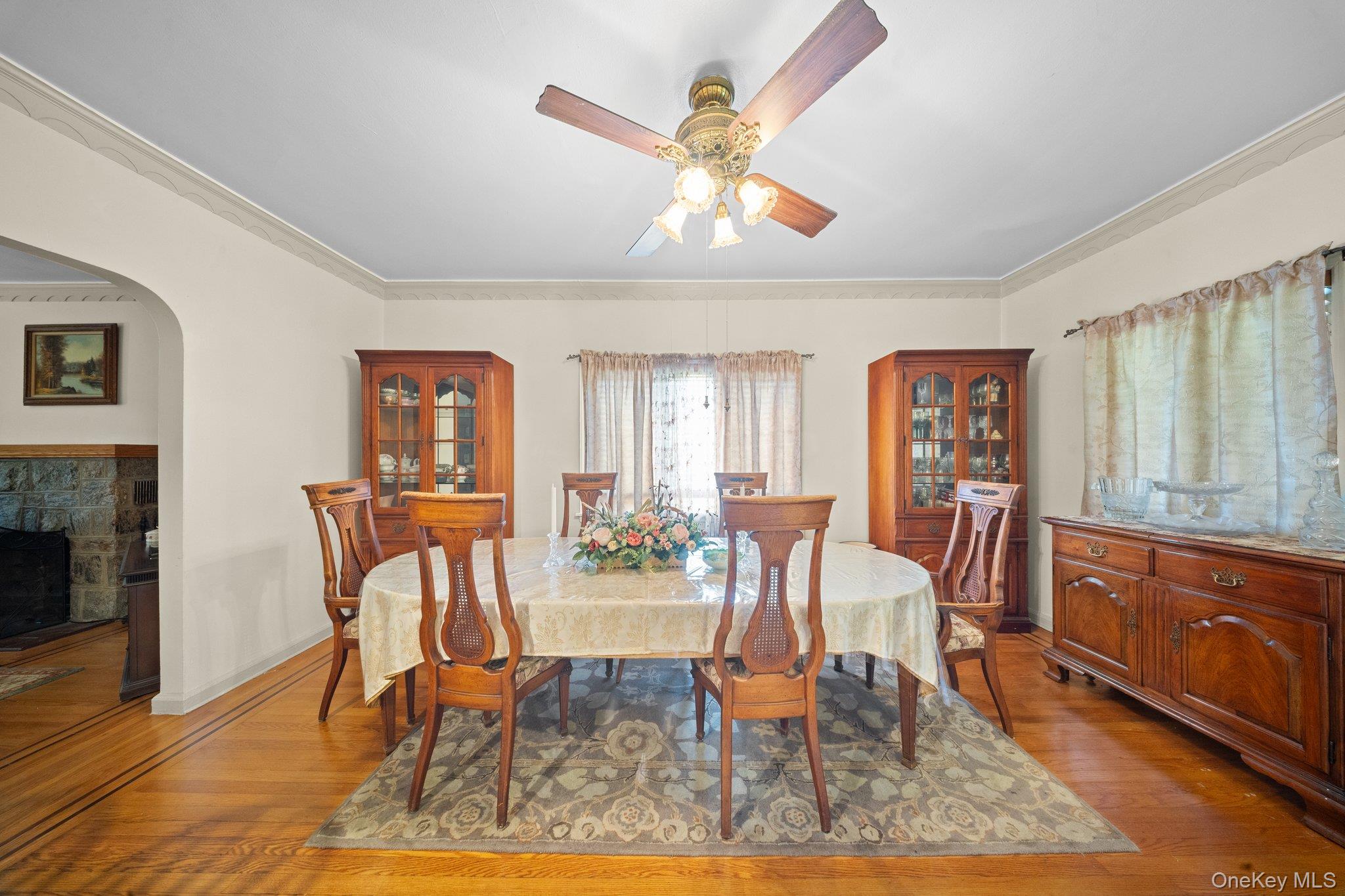 2816 215th Place, Bayside, NY 11360