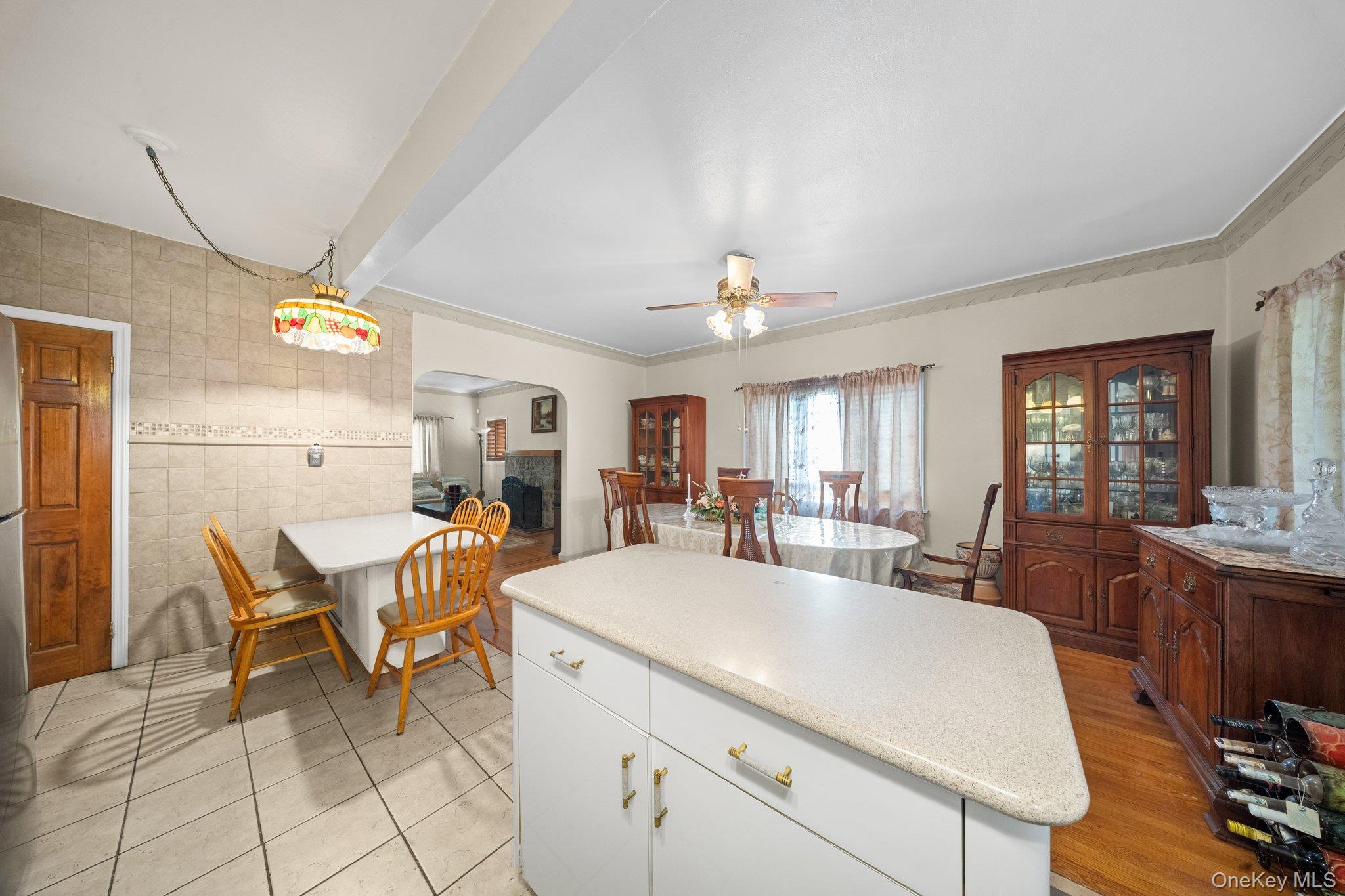 2816 215th Place, Bayside, NY 11360