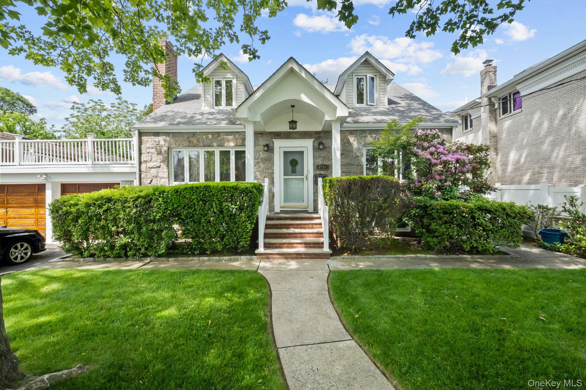 2816 215th Place, Bayside, NY 11360