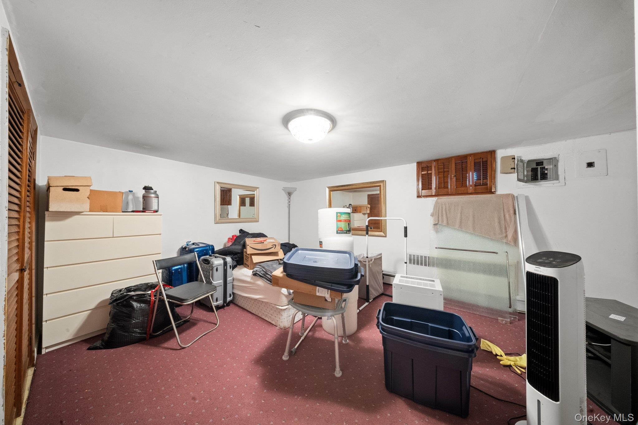 2816 215th Place, Bayside, NY 11360