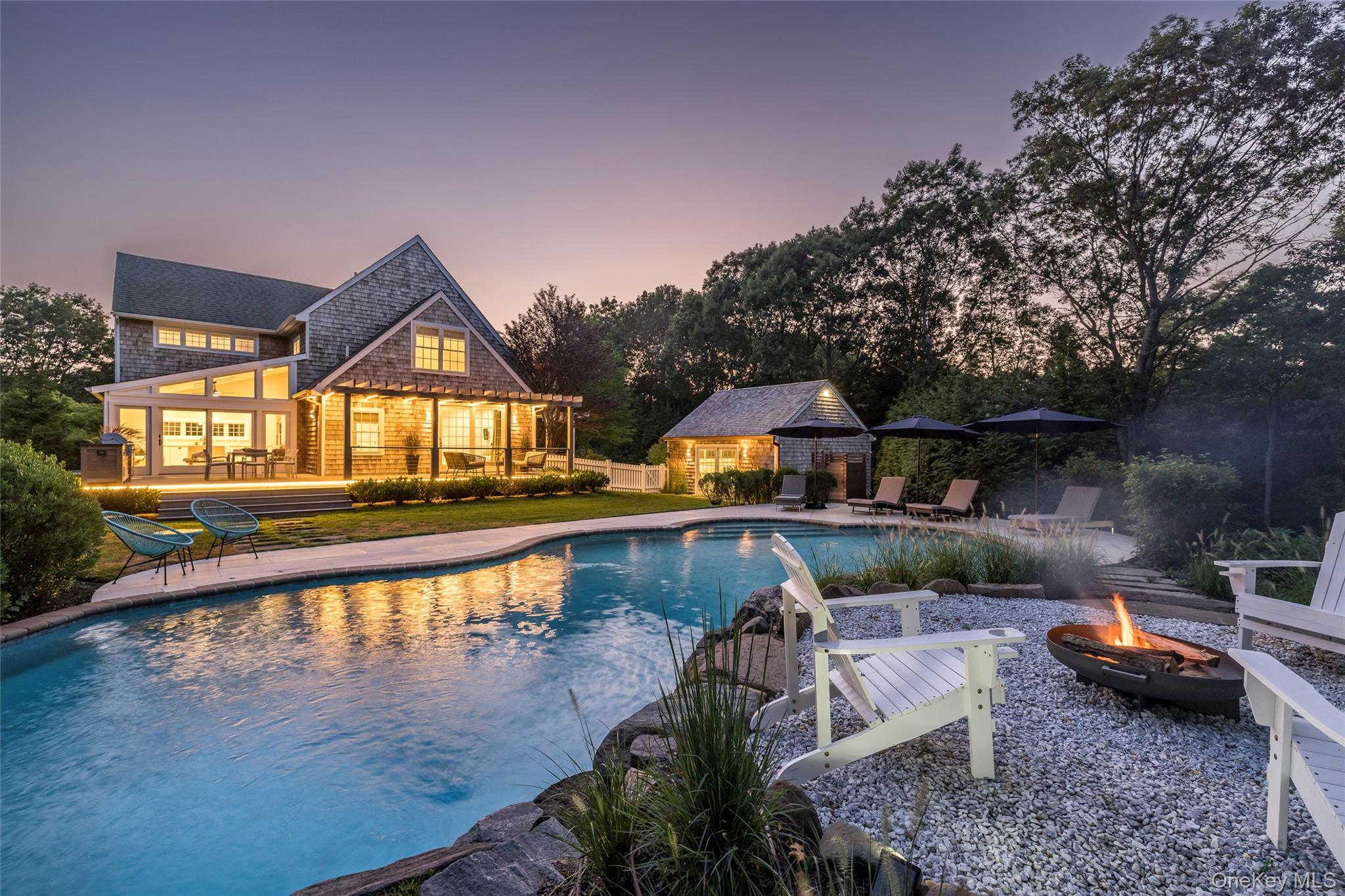 20 Cove Neck Lane, Southampton, NY 11968