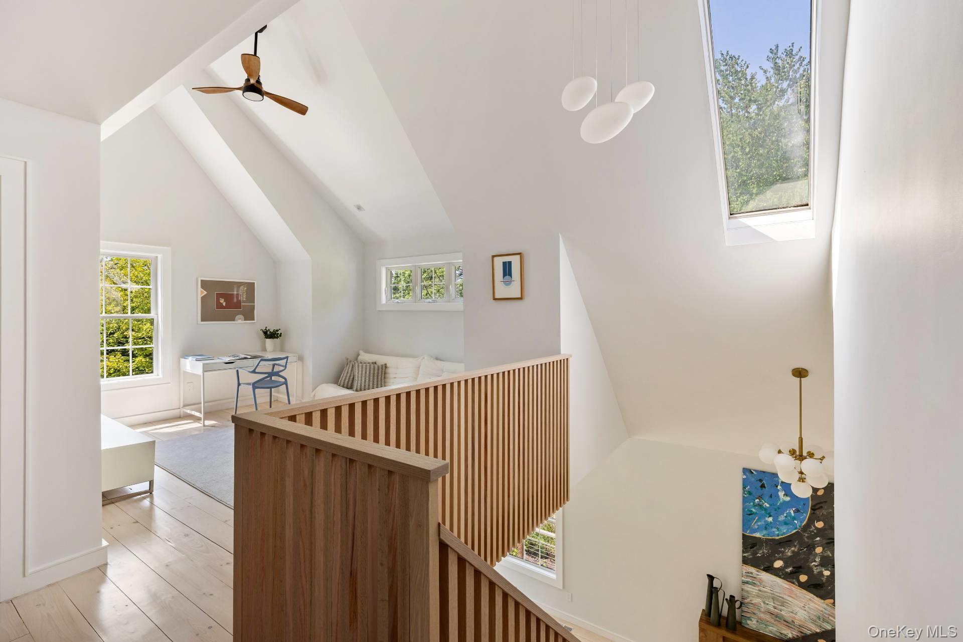 20 Cove Neck Lane, Southampton, NY 11968