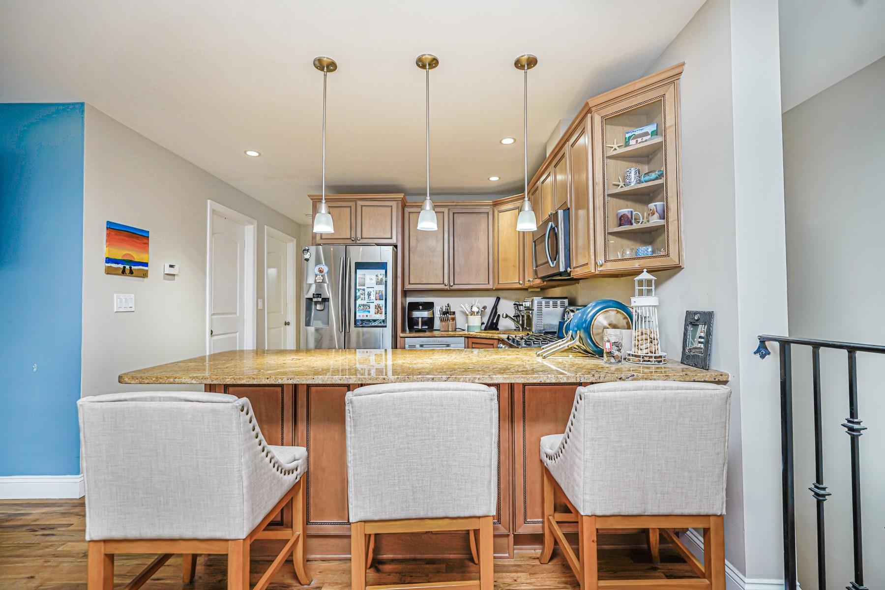 175 Beach 100th Street # 8A, Rockaway Beach, NY 11694